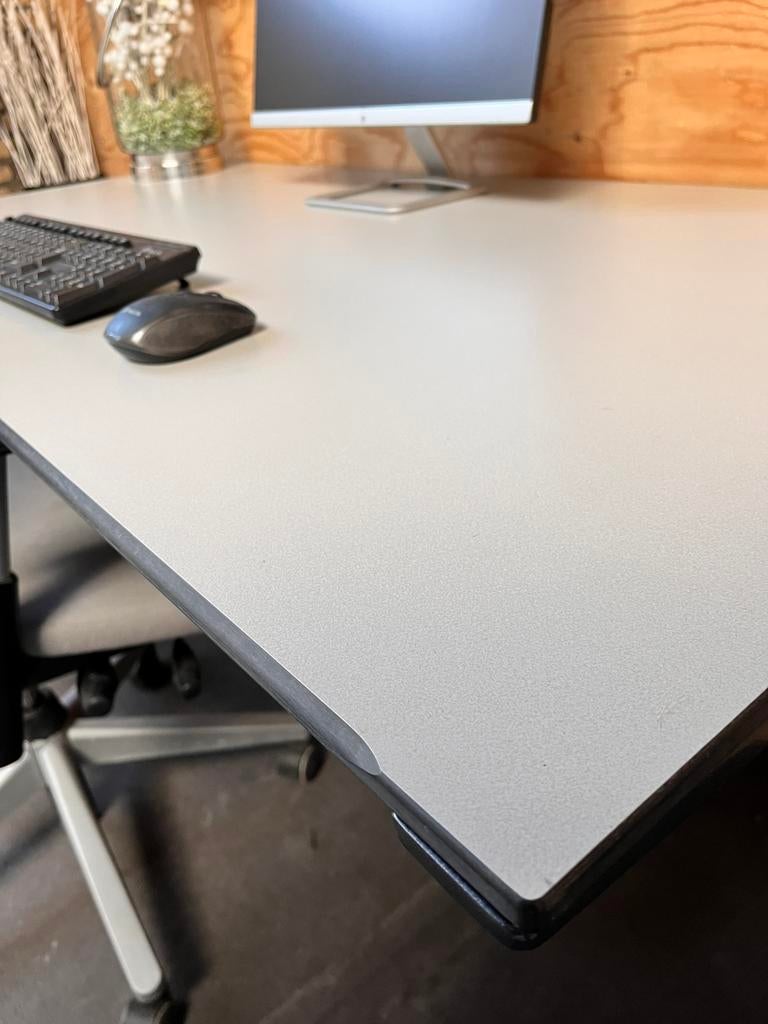 Bureau Ahrend 160 x 80 cm, 160 cm, Xx, Ahrend, Grijs