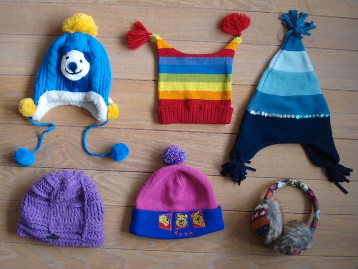 4 kindermutsen; zie omschrijving, Kinderen en Baby's, Kinderkleding | Mutsen, Sjaals en Handschoenen, Gebruikt, Muts, Jongen of Meisje