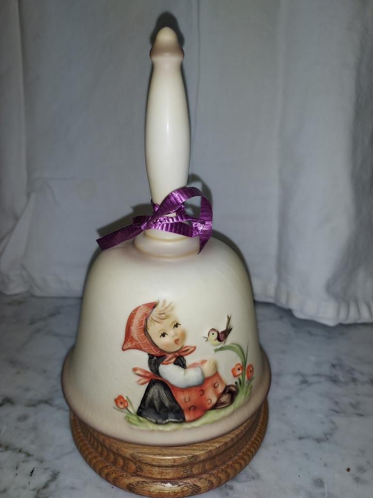 Hummel bel 1981 - Onbeschadigd, Verzamelen, Beelden en Beeldjes, Ophalen of Verzenden, Zo goed als nieuw, Hummel