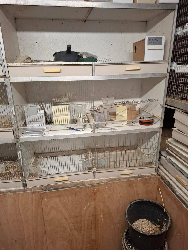 Gehu, Dieren en Toebehoren, Vogels | Hokken en Kooien, Ophalen, Gebruikt, Hout, Broedkooi of Kweekkooi