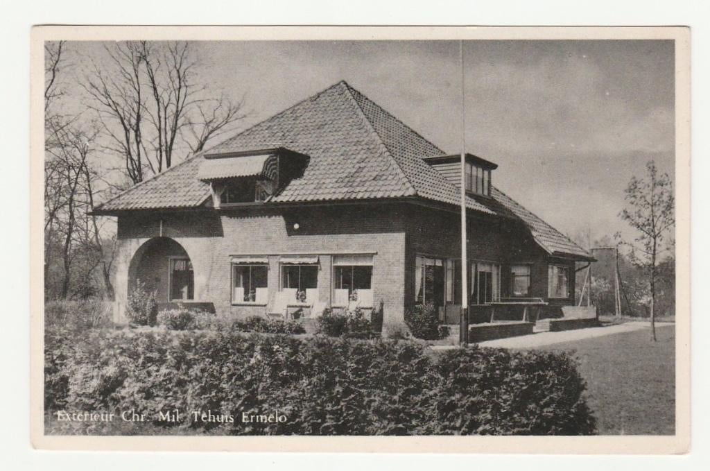 ansichtkaart Ermelo - Exterieur Chr Mil Tehuis, Verzamelen, Militaria | Algemeen, Verzenden, Landmacht, Nederland, Foto of Poster
