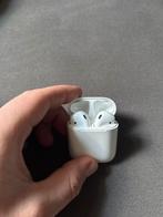 Apple AirPods, Ophalen of Verzenden, Gebruikt, Overige merken, Draadloos
