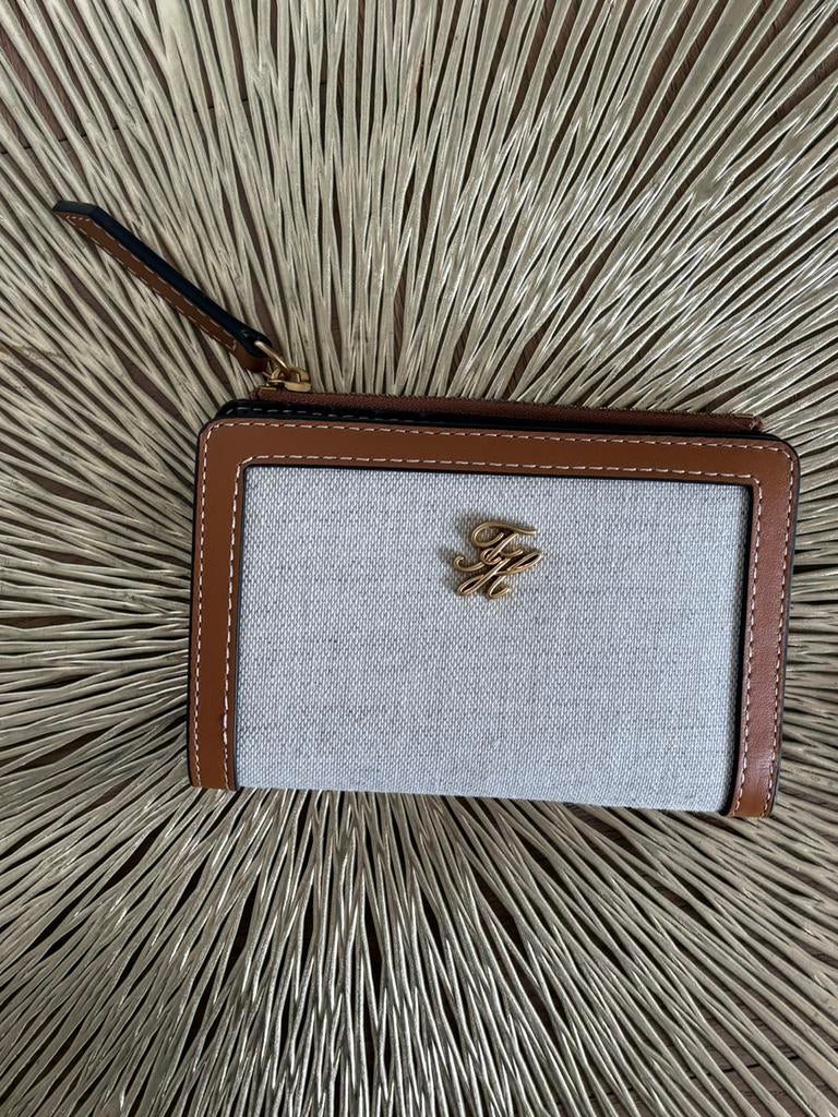 Logo canvas wallet Tommy hilfiger, Ophalen of Verzenden, Zo goed als nieuw