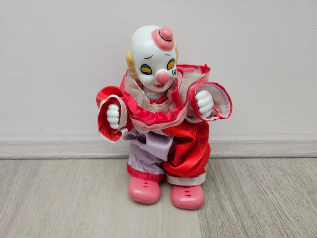 Vintage Porseleinen Clown Pop - Rood/Paars Kostuum, Verzamelen, Beelden en Beeldjes, Ophalen, Zo goed als nieuw