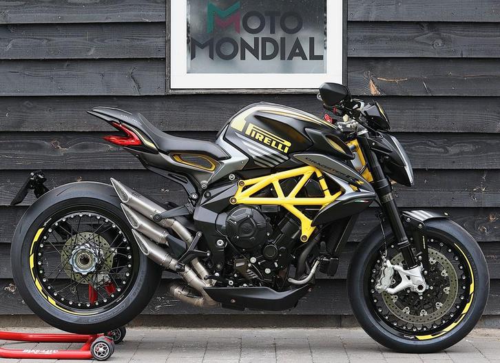 MV AGUSTA BRUTALE 800 DRAGSTER RR PIRELLI EDITION (bj 2019), Motoren, Motoren | MV Agusta, Bedrijf, Naked bike, meer dan 35 kW