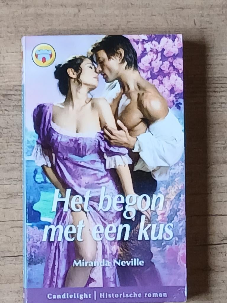 Diverse romans te koop (Candlelight / Harlequin), Ophalen of Verzenden, Gelezen