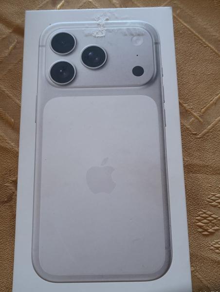 iPhone 17 Pro 1TB, Overige modellen, Ophalen of Verzenden, Zonder simlock, Zilver