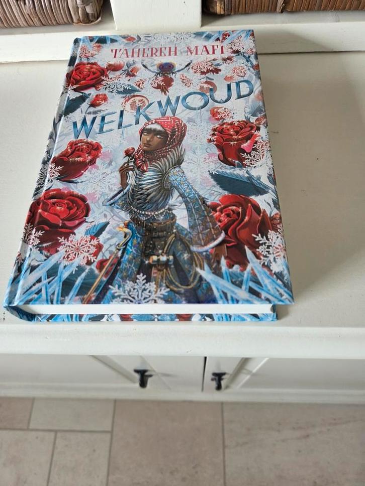 Tahereh Mafi - Welkwoud, Boeken, Fantasy, Gelezen, Ophalen of Verzenden