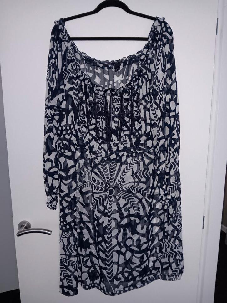 Te Koop: YOEK Tuniek,  mt 46/48. Blauw/Wit.  (J-101), Kleding | Dames, Grote Maten, Zo goed als nieuw, Blouse of Tuniek, Blauw