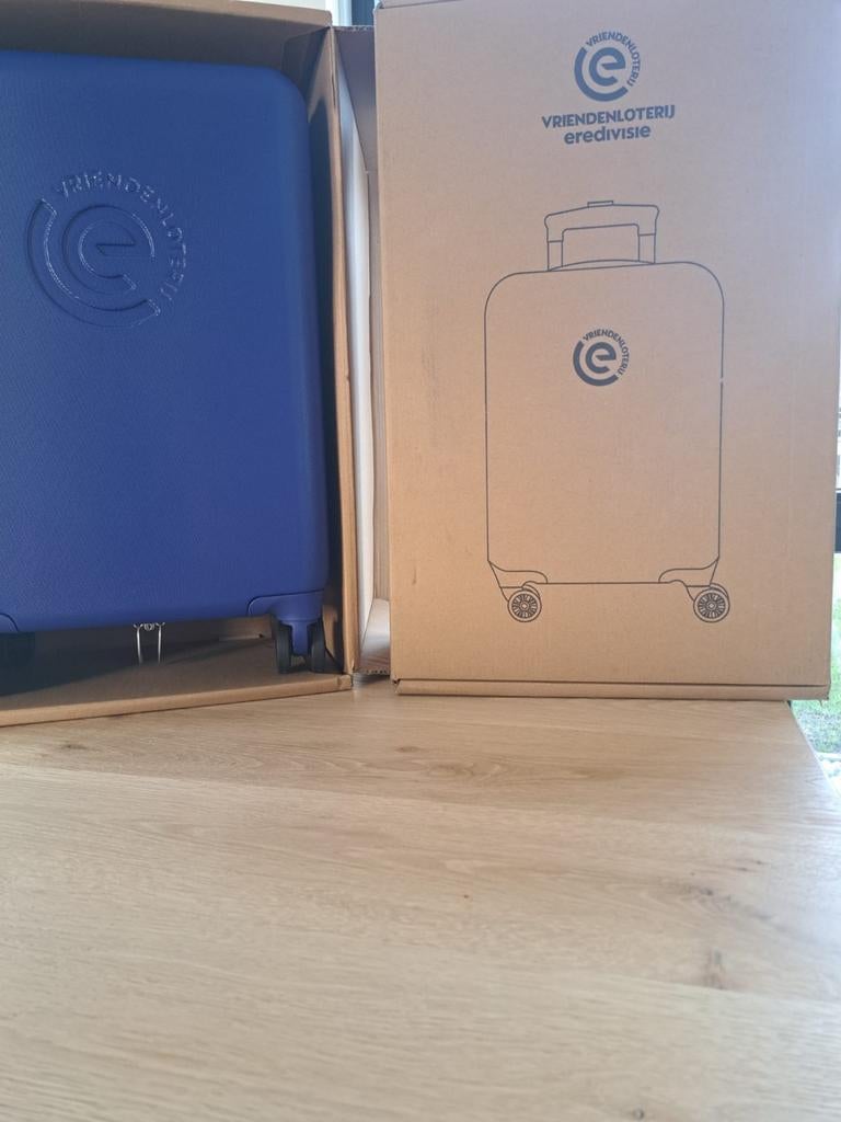 2x Nieuwe Handbagage Koffers, Sieraden, Tassen en Uiterlijk, Koffers, Wieltjes, 50 tot 60 cm, Hard kunststof, Nieuw