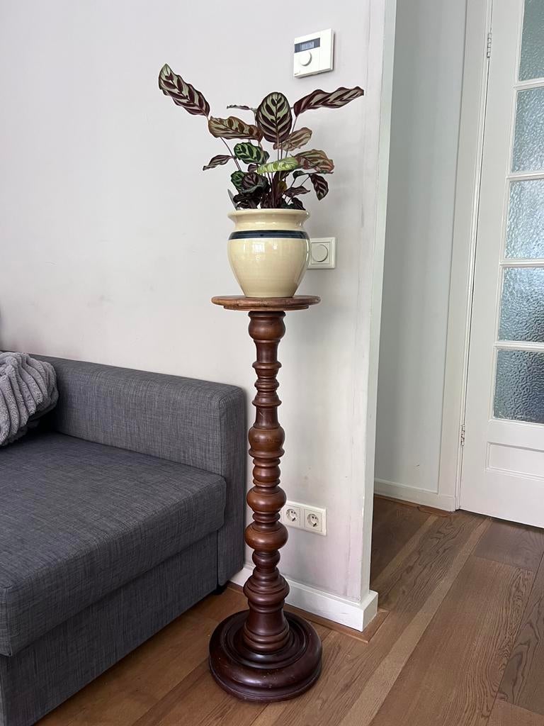 Vintage houten sokkel /plantentafel, Huis en Inrichting, Ophalen, Gebruikt