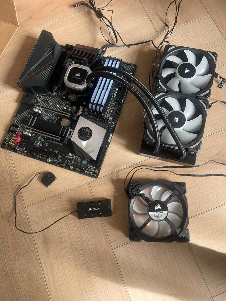 Ryzen 7 3700X + X570 AORUS PRO + 64GB RAM + Waterkoeling, Computers en Software, Desktop Pc's, Gebruikt, 3 tot 4 Ghz, 64 GB of meer