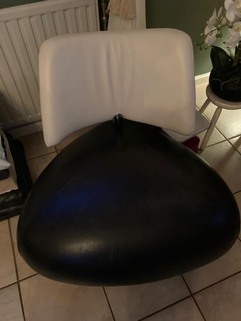 Leolux Pallone, Ophalen, Gebruikt, Zwart, Leer