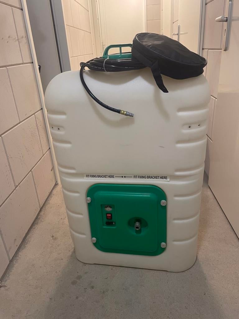 Mobiel afspuit apparaat., Ophalen of Verzenden, Nieuw