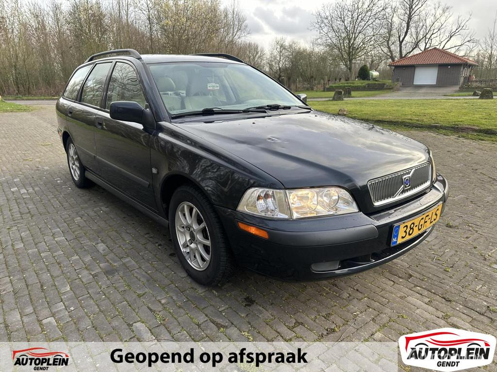 Volvo V40 1.8i Europa, Voorwielaandrijving, 15 km/l, Gebruikt, 1295 kg