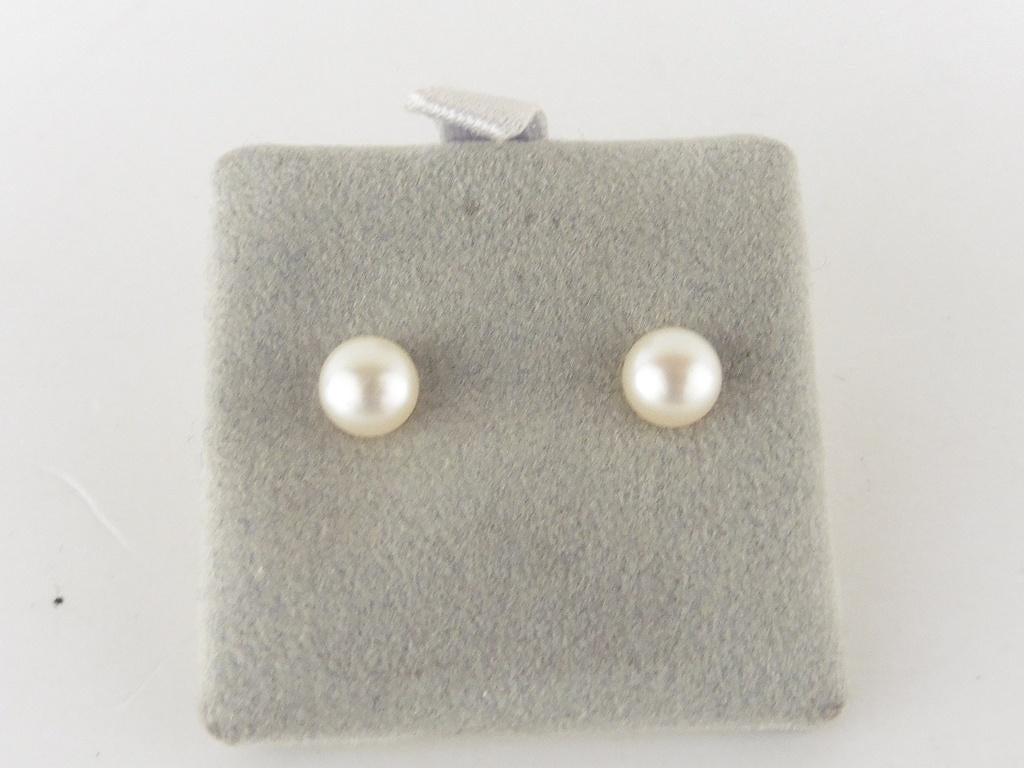 Gouden oorknopjes met parel                               G9, Gebruikt, Overige kleuren, ., Ophalen of Verzenden