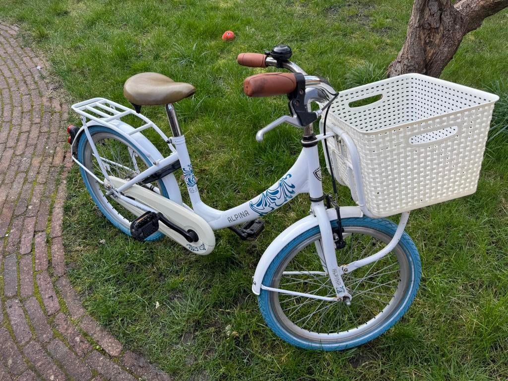 Alpina meisjes kinder fiets wit 20”, Fietsen en Brommers, Fietsen | Meisjes, Ophalen, Zo goed als nieuw, 20 inch