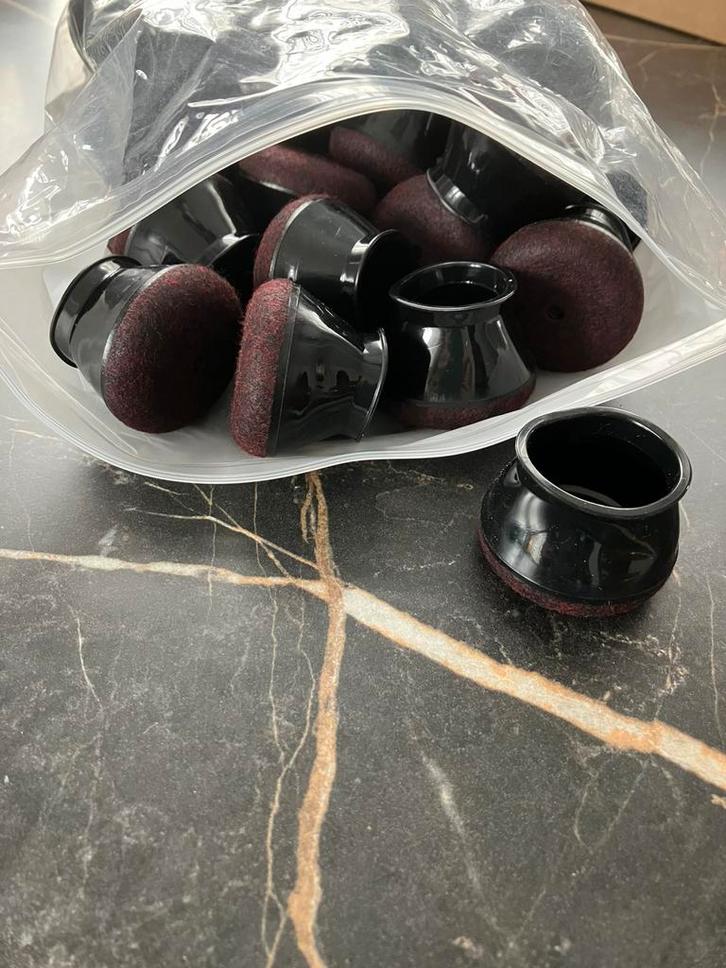 Stoelpoot beschermers, stoelsok met vilt maat M 30x30, Huis en Inrichting, Stoelen, Zo goed als nieuw, Eén, Ophalen of Verzenden