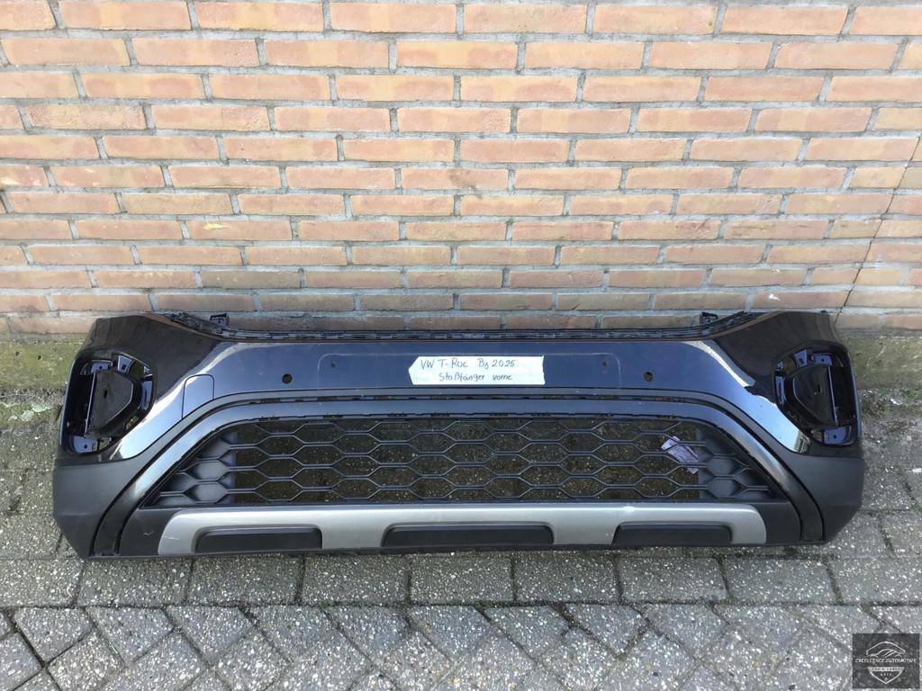 VW T-Roc Facelift 2020+ Voorbumper Bumper 6xPDC Origineel!, Auto-onderdelen, Gebruikt, Volkswagen, Volkswagen AG, Bumper