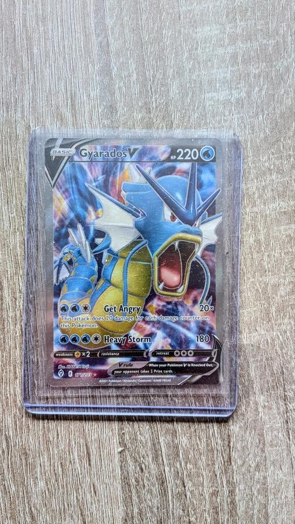 Gyarados v, Ophalen of Verzenden, Nieuw, Losse kaart