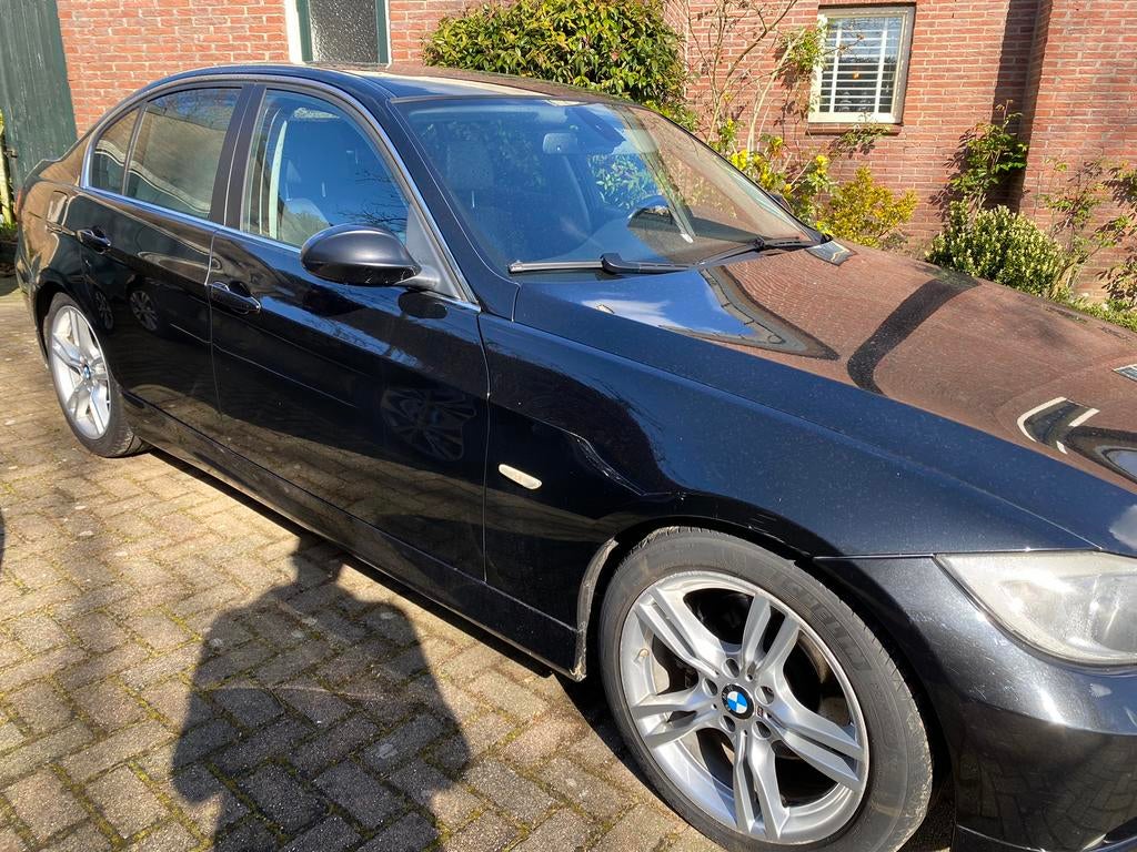 BMW 3-Serie 3.0 I 330 AUT 2005 Zwart, Verzenden