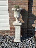 Betonnen zuil en pot 110 cm, Ophalen