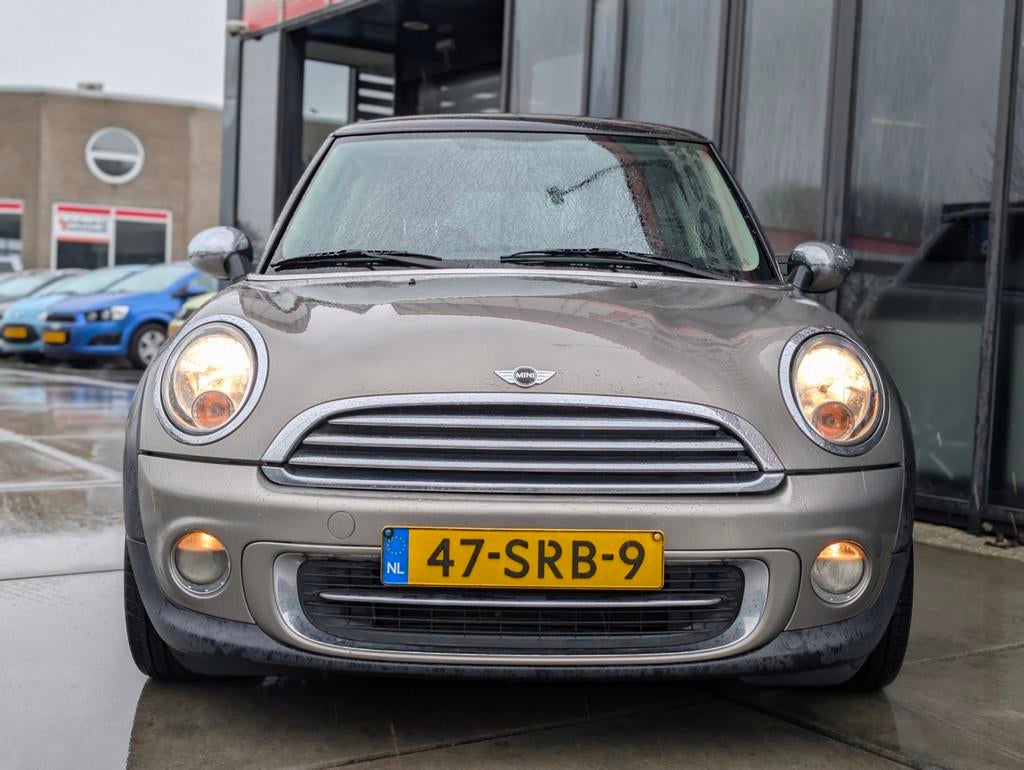 Mini Mini 1.6 Cooper 10 Years II - Airco - NIEUWE APK + BEUR, Auto's, Mini, Voorwielaandrijving, Euro 5, Zwart, 4 cilinders