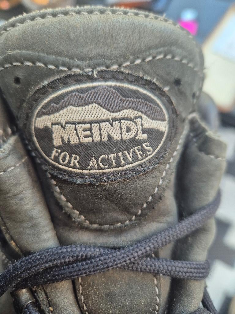 Wandelschoenen Meindl maat 39,5, Ophalen, Zo goed als nieuw, Schoenen