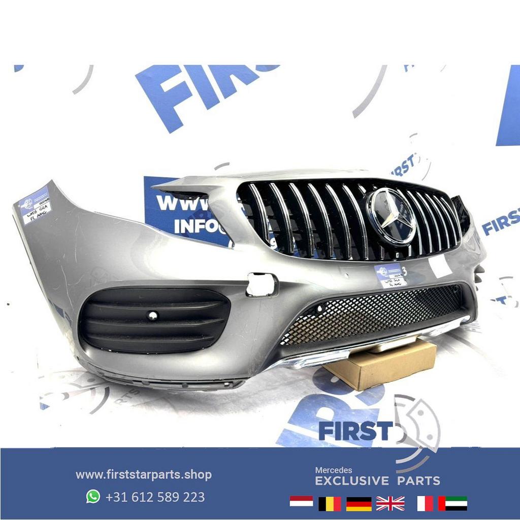 W156 BUMPER GLA FACELIFT AMG X156 VOORBUMPER X156 ZWART WIT, Gebruikt, -, Voor, Ophalen of Verzenden