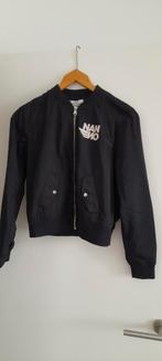 Meiden # dames jasje, Jack, maat XS/S, Bershka. ZGAN, Ophalen of Verzenden, Zo goed als nieuw, Zwart