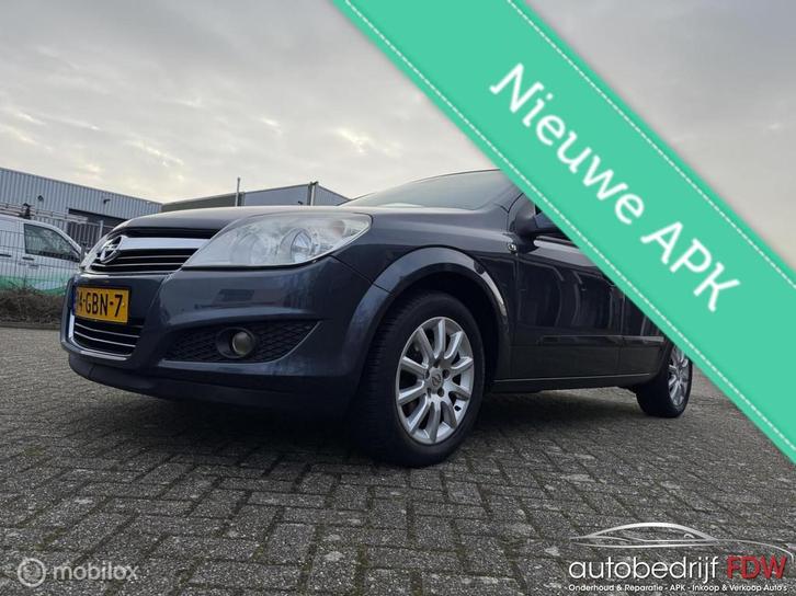 Opel Astra 1.6 GL/ELEKTR.RAMEN/NAP/PDC/LM VELGEN/, Auto's, Opel, Bedrijf, Te koop, Astra, Airbags, Airconditioning, Alarm, Bluetooth