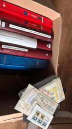 Verhuisdoos vol met postzegels Nederland, Ophalen of Verzenden, Nederland