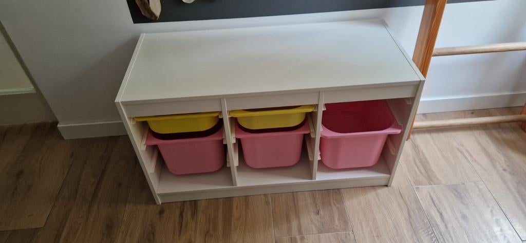 Ikea Trofast kast wit met roze en gele bakken, Ophalen, Gebruikt, Kast
