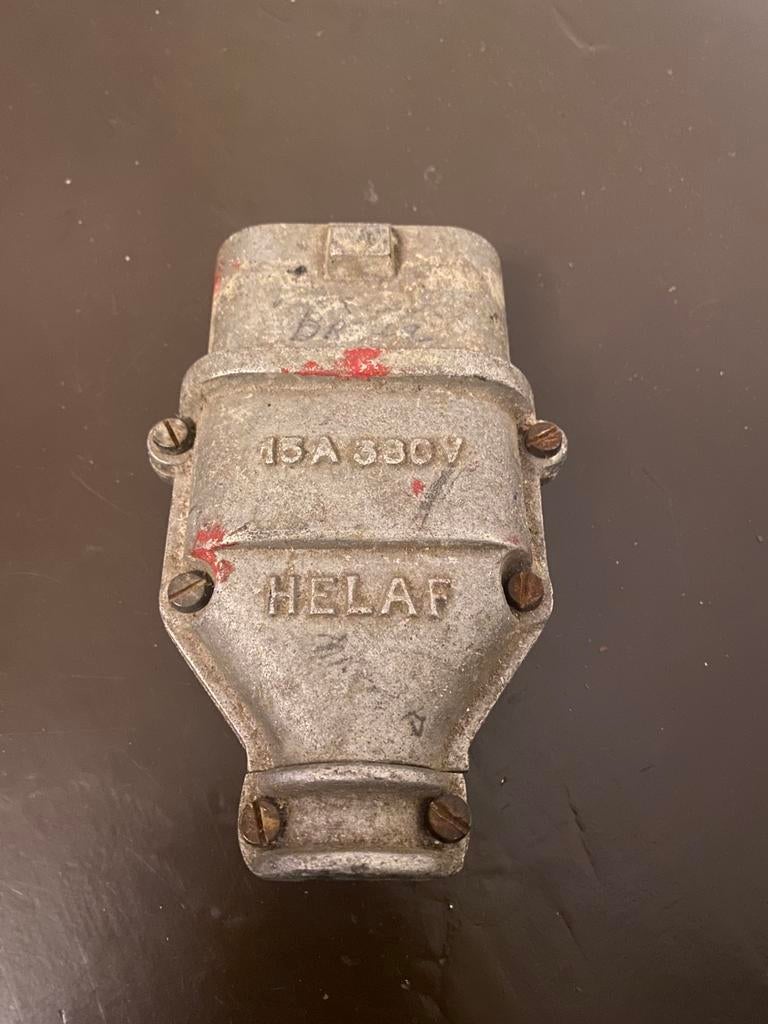 Industriële HELAF 15A 380V stekker, Antiek en Kunst, Ophalen of Verzenden