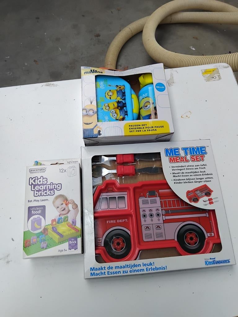 Nieuw eet en drinkt setje, Ophalen of Verzenden, Nieuw