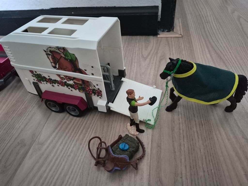 Schleich paardentrailer set met pick-up en accessoires, Ophalen of Verzenden, Gebruikt