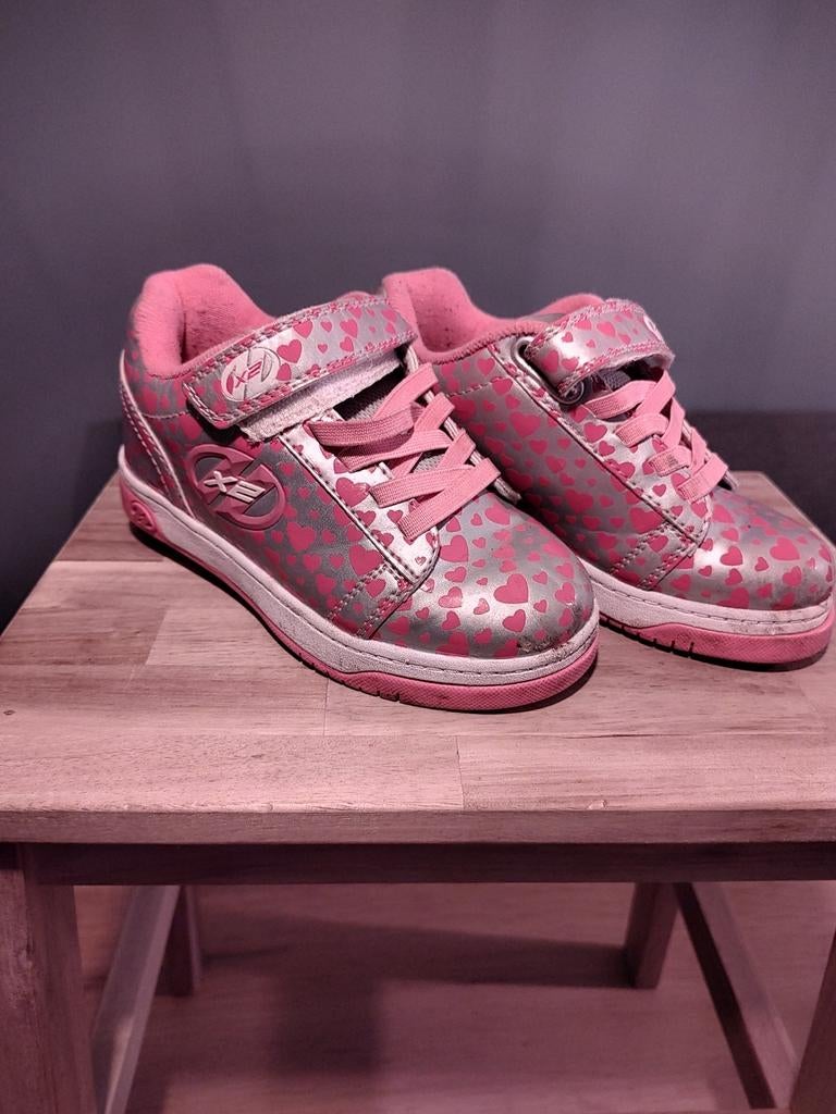Heelys schoenen met wieltjes maat 33, Kinderen en Baby's, Speelgoed | Buiten | Rolschaatsen, Ophalen of Verzenden, Gebruikt