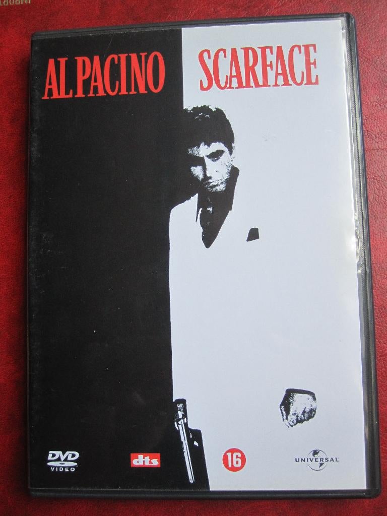 Scarface (1983), Cd's en Dvd's, Dvd's | Thrillers en Misdaad, Zo goed als nieuw, Actiethriller, Vanaf 16 jaar, Ophalen of Verzenden