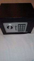 Kluis, Ophalen of Verzenden, Zo goed als nieuw, Brandblusser