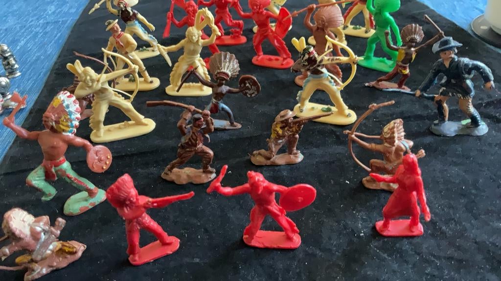 Western Cowboys en Indianen 60 jaren speelplezier . Ophalen, Ophalen, Gebruikt