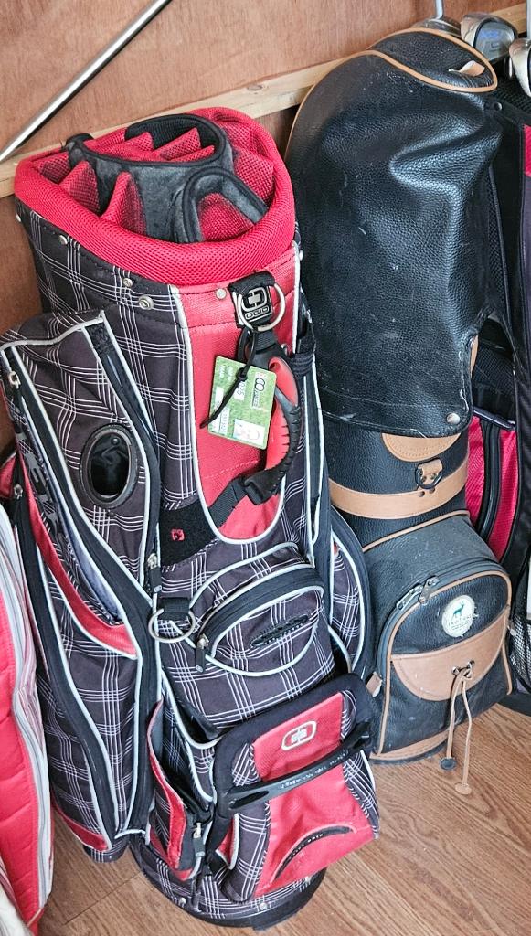 Nette Golftas 3x, Sport en Fitness, Golf, Ophalen of Verzenden, Zo goed als nieuw, Tas