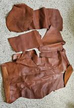 Diverse stukjes leer voor hobbyprojecten, Hobby en Vrije tijd, Ophalen, Gebruikt, Bruin, Leer of Kunstleer