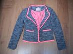 RETOUR geweldig mooi blauw / wit / roze jasje / blazer 152, Meisje, Ophalen of Verzenden, Zo goed als nieuw, Retour