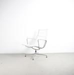 2x Vitra Eames Ea 116 fauteuil  Wit Netweave Gepolijst frame, Niet ingevuld, Twee, Wit, Niet ingevuld