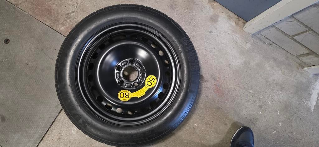 Thuiskomer Volvo Nieuw! 16 INCH, Auto diversen, Auto-accessoires, Nieuw, Ophalen