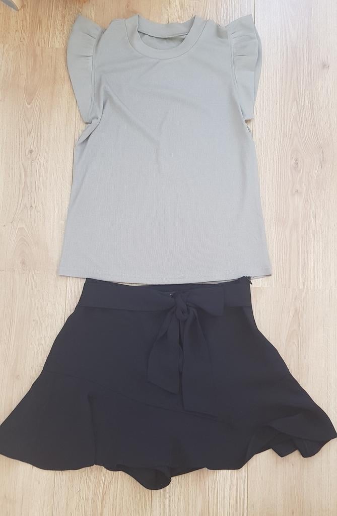 ROK EN TOP MAAT S/M, Ophalen of Verzenden, Nieuw