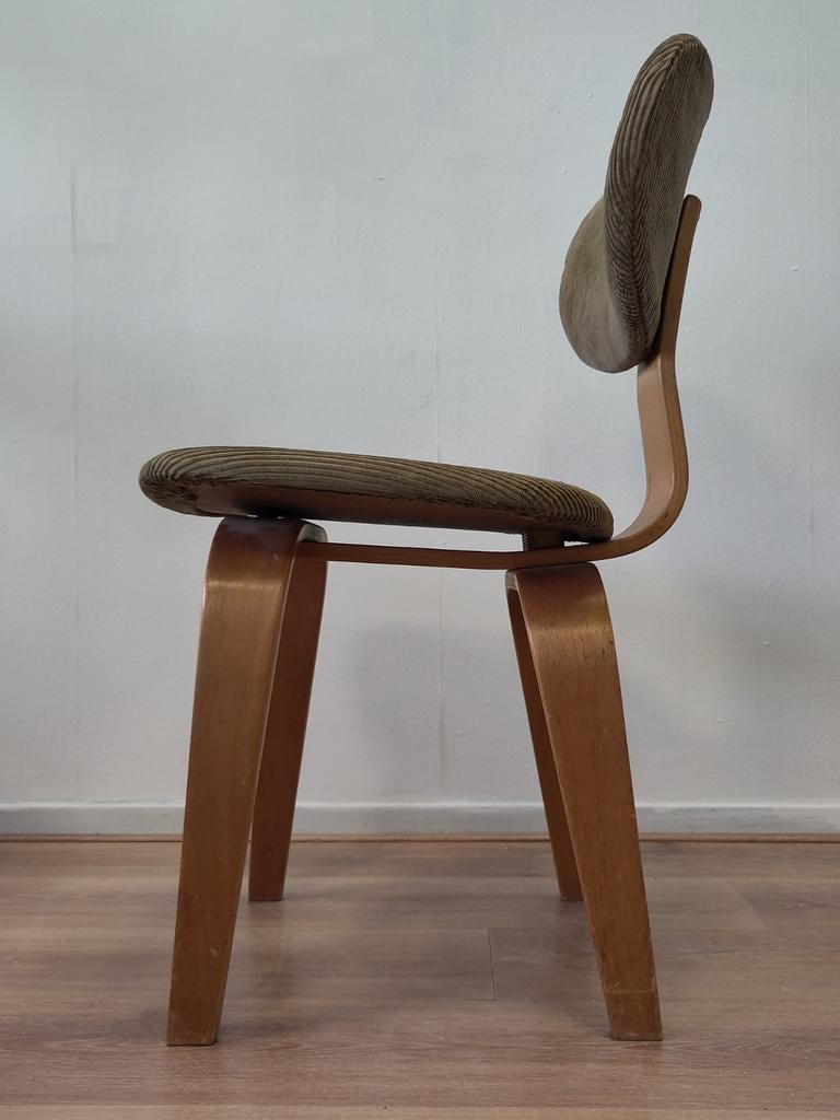 2x vintage Pastoe eetkamerstoel SB02 houten stoel stof, Ophalen, Gebruikt, Twee, Bruin