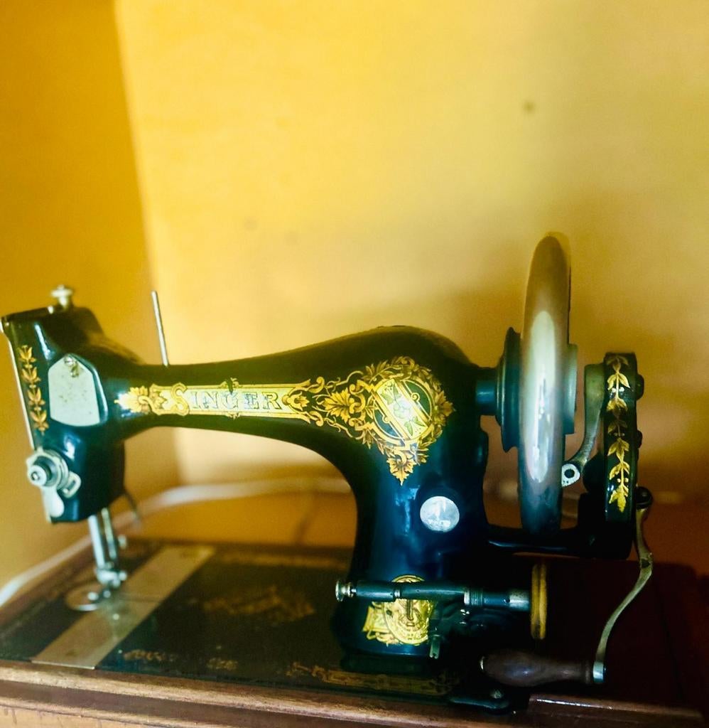 Antieke Singer Naaimachine met Houten Koffer, Ophalen