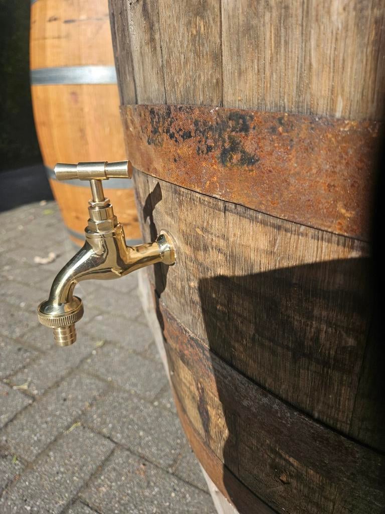 Regenton van houten wijnvat met kraan, Tuin en Terras, Regentonnen, Gebruikt, Met kraantje, 150 liter of meer, Ophalen of Verzenden