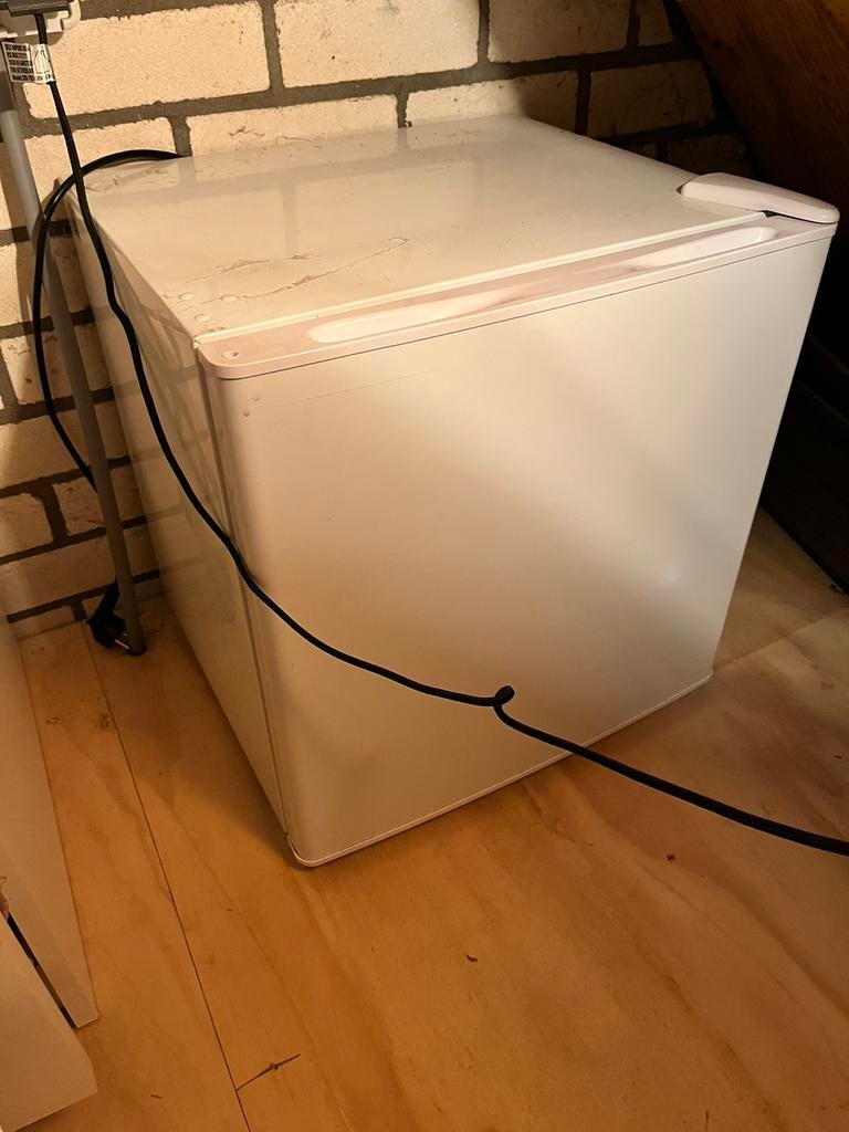 Mini koelkast, Ophalen, Minder dan 85 cm, 45 tot 60 cm, Met vriesvak